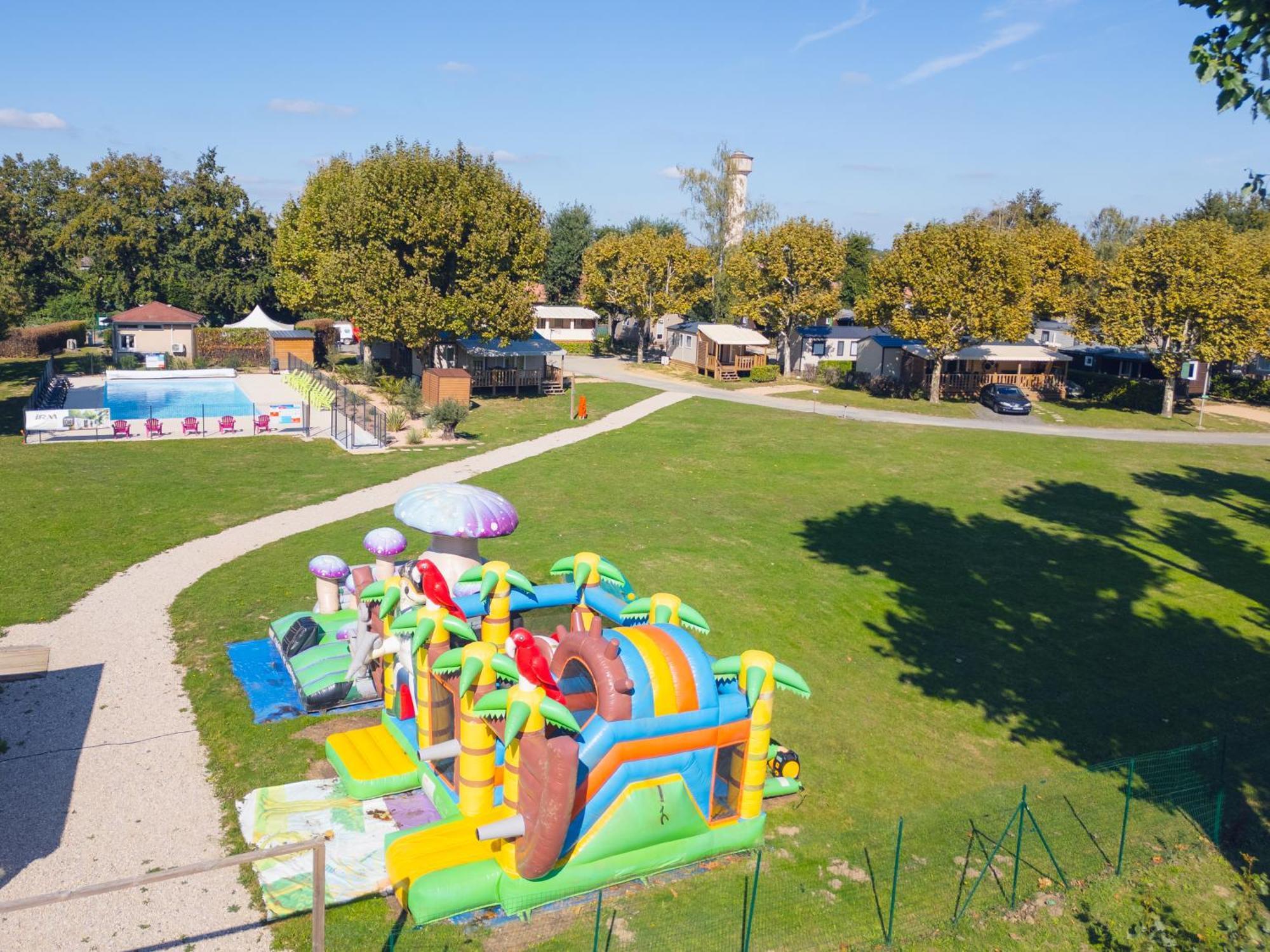 Hotel L'Oasis Des Dombes Ambérieux-en-Dombes Exteriér fotografie
