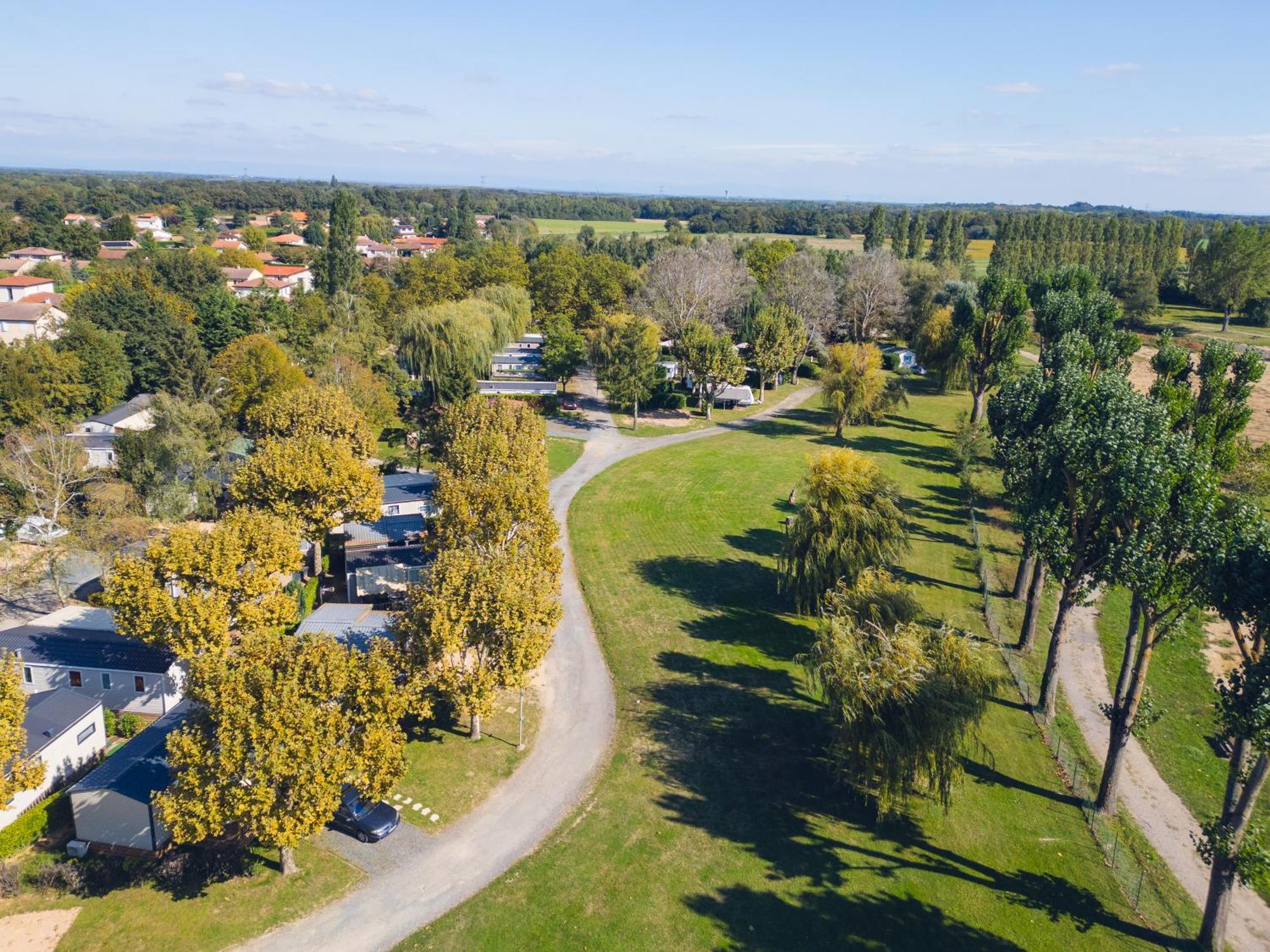 Hotel L'Oasis Des Dombes Ambérieux-en-Dombes Exteriér fotografie