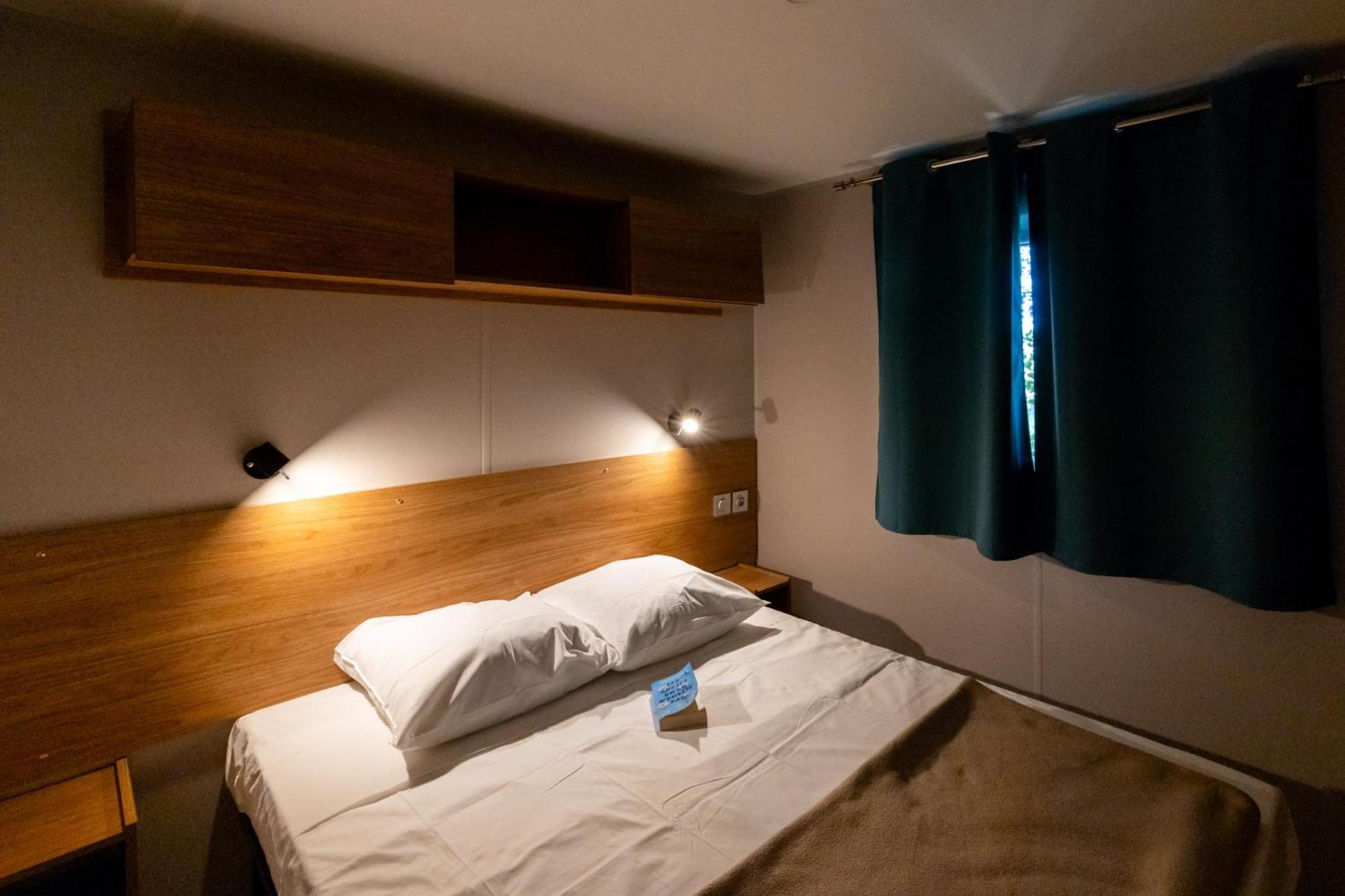 Hotel L'Oasis Des Dombes Ambérieux-en-Dombes Pokoj fotografie